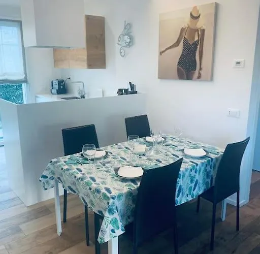 Casa Al Mare, Moderna Con Piscina E Giardino! Lejlighed *