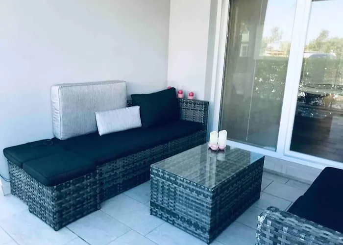 Apartment Casa Al Mare, Moderna Con Piscina E Giardino! *