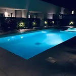 Apartment Casa Al Mare, Moderna Con Piscina E Giardino! *