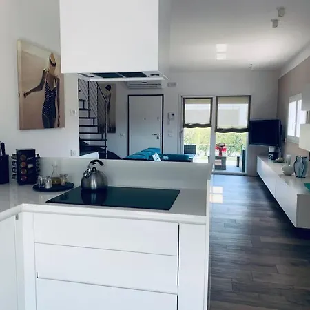 Casa Al Mare, Moderna Con Piscina E Giardino! Lido di Jesolo
