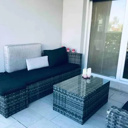 Daire Casa Al Mare, Moderna Con Piscina E Giardino! *