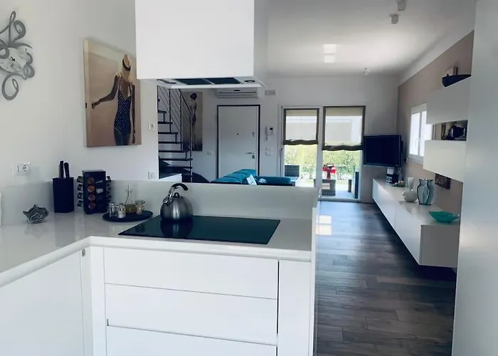 Casa Al Mare, Moderna Con Piscina E Giardino! Лидо-ди-Езоло